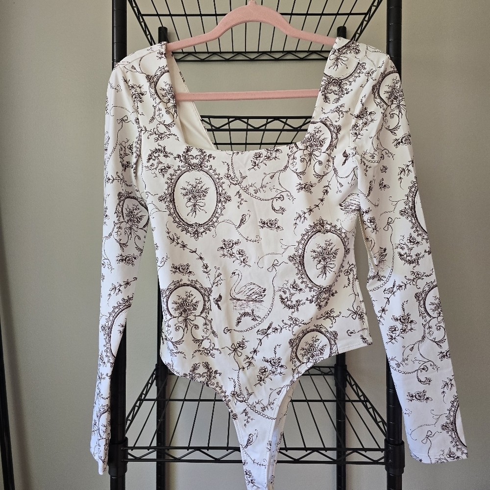 NWT Francesca's Cottage Elegant White and Brown Bodysuit